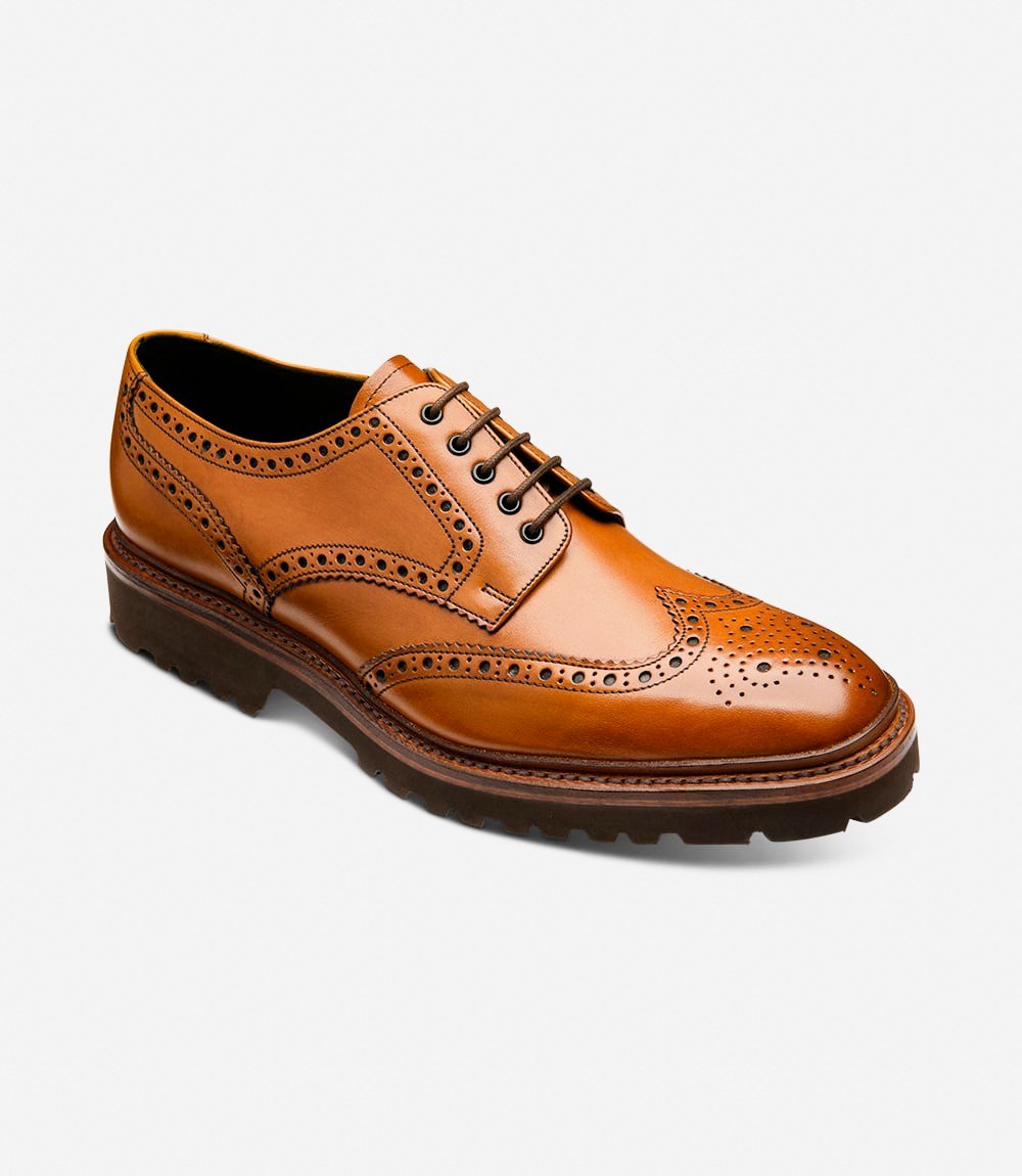 Loake Tan Rubber Sole Classic Brogues Perseus
