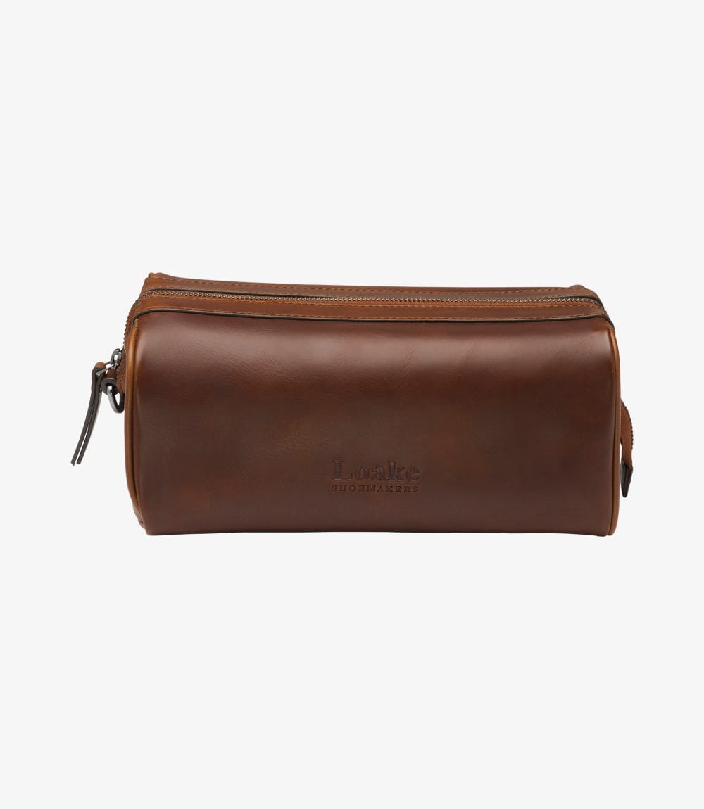 Loake Thames Wash Bag Brown