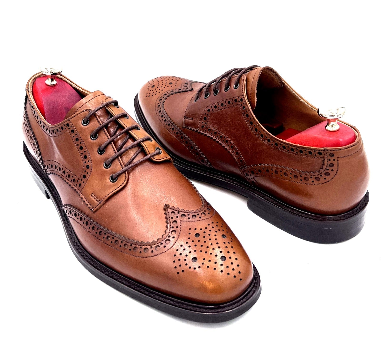 Oscar William Full Brogue Dress Shoes – Dainite Rubber Sole