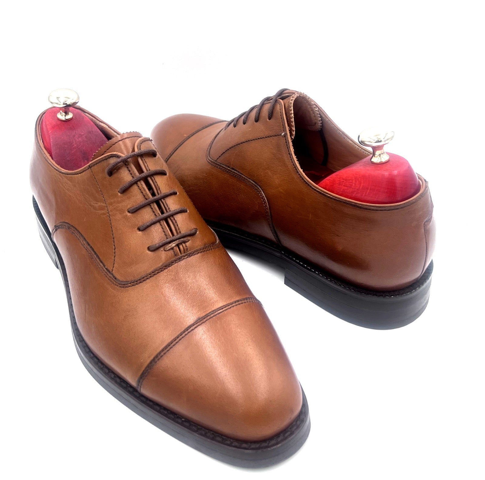 Oscar William Tan Classic Oxford Shoes for Men