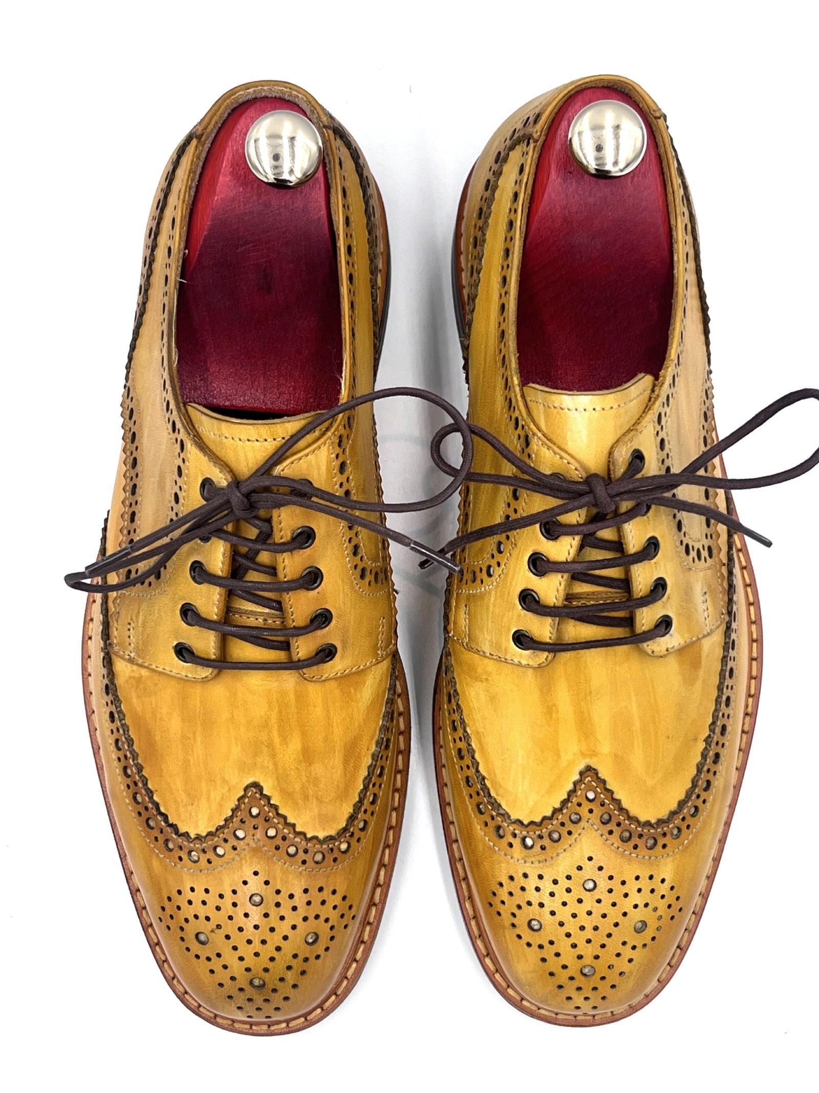 Oscar William Classic Yellow Patina Brogues – Studded Rubber Sole