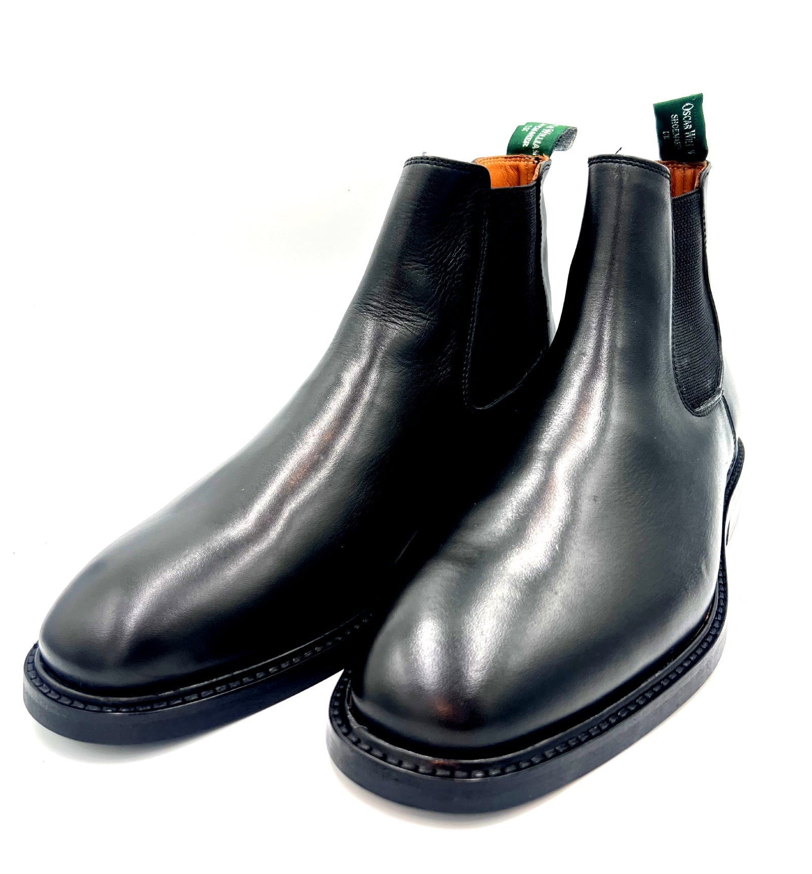 Oscar William Classic Black Chelsea Boots – Rubber Studded Sole