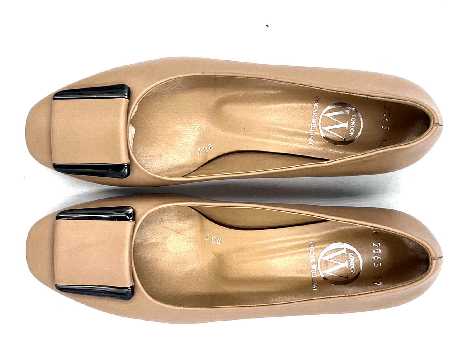 Oscar William Women’s Beige Leather Shoes with Buckle