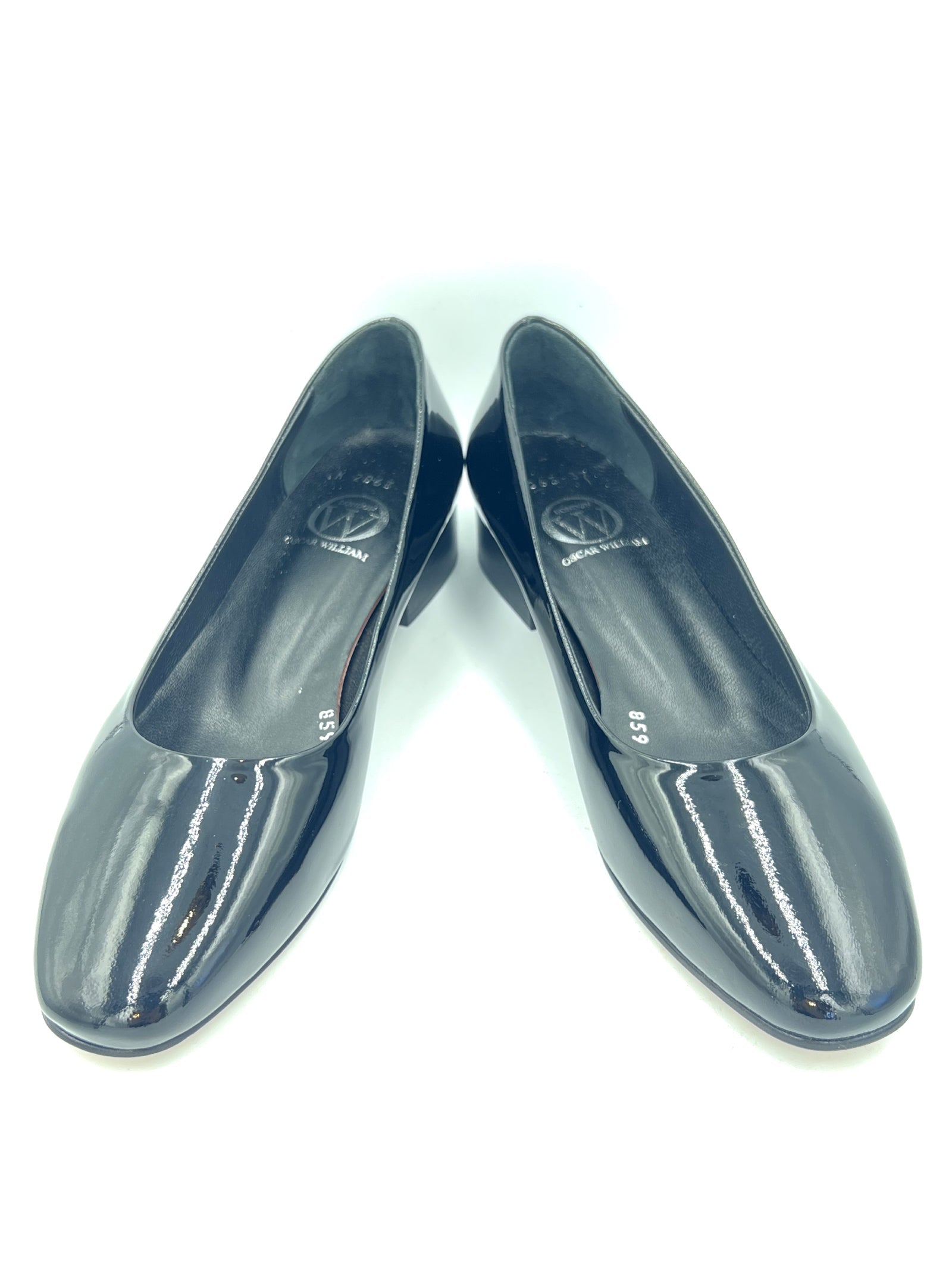 Oscar William Whole cut Pump – High Shine Black