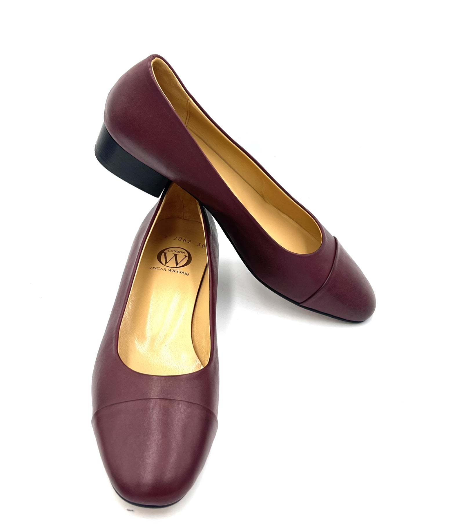 Oscar William Pump – Classic Maroon