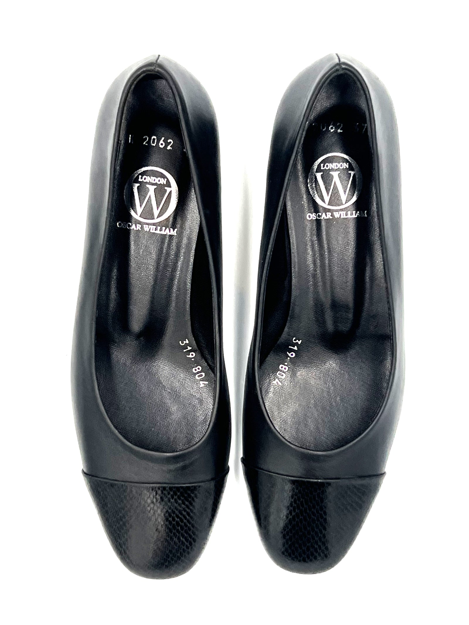 Oscar William Pump – High Shine Toe | Leather Sole