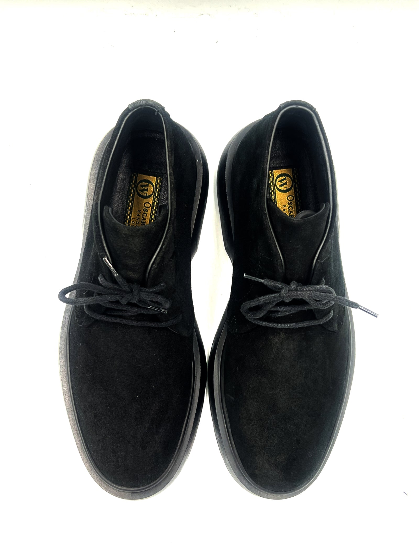 Oscar William black suede Chukka boots with lightweight sole